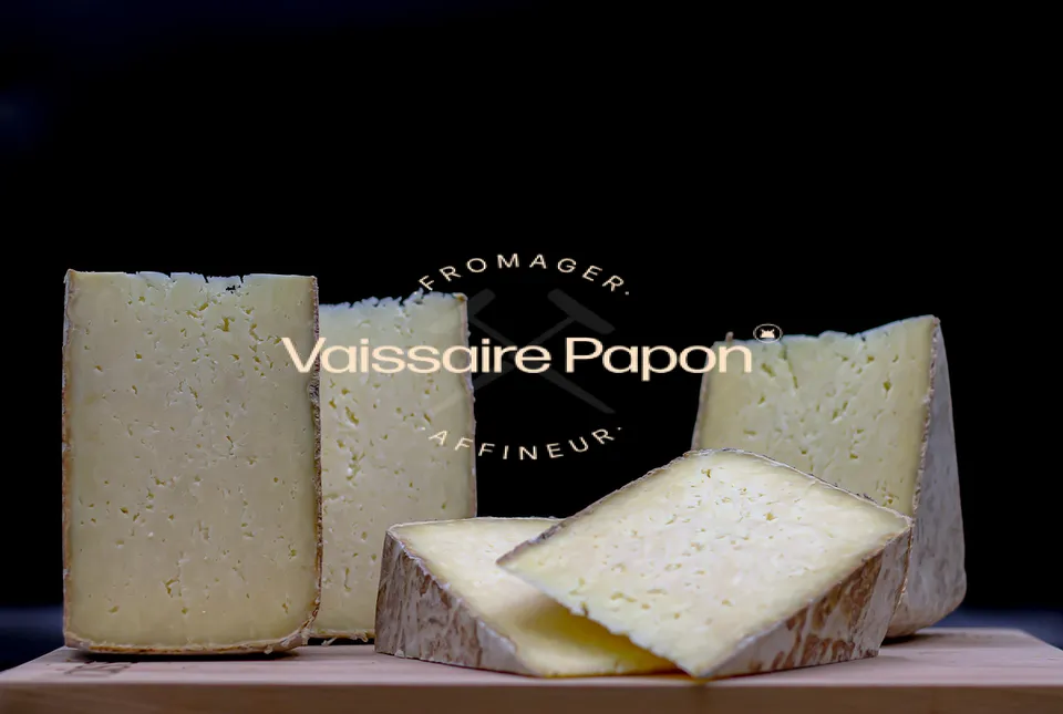Vaissaire Papon Fourme de Rochefort fermière fromage persillé