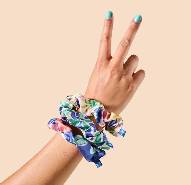 Vita Coco Merch scrunchies chouchou cheveux Style 1 lot 3