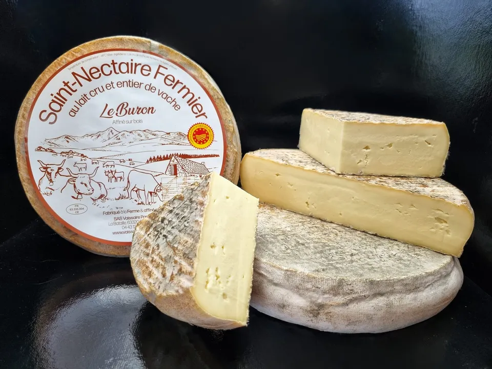 Vaissaire Papon Saint-Nectaire Fermier AOP Le Buron fromage