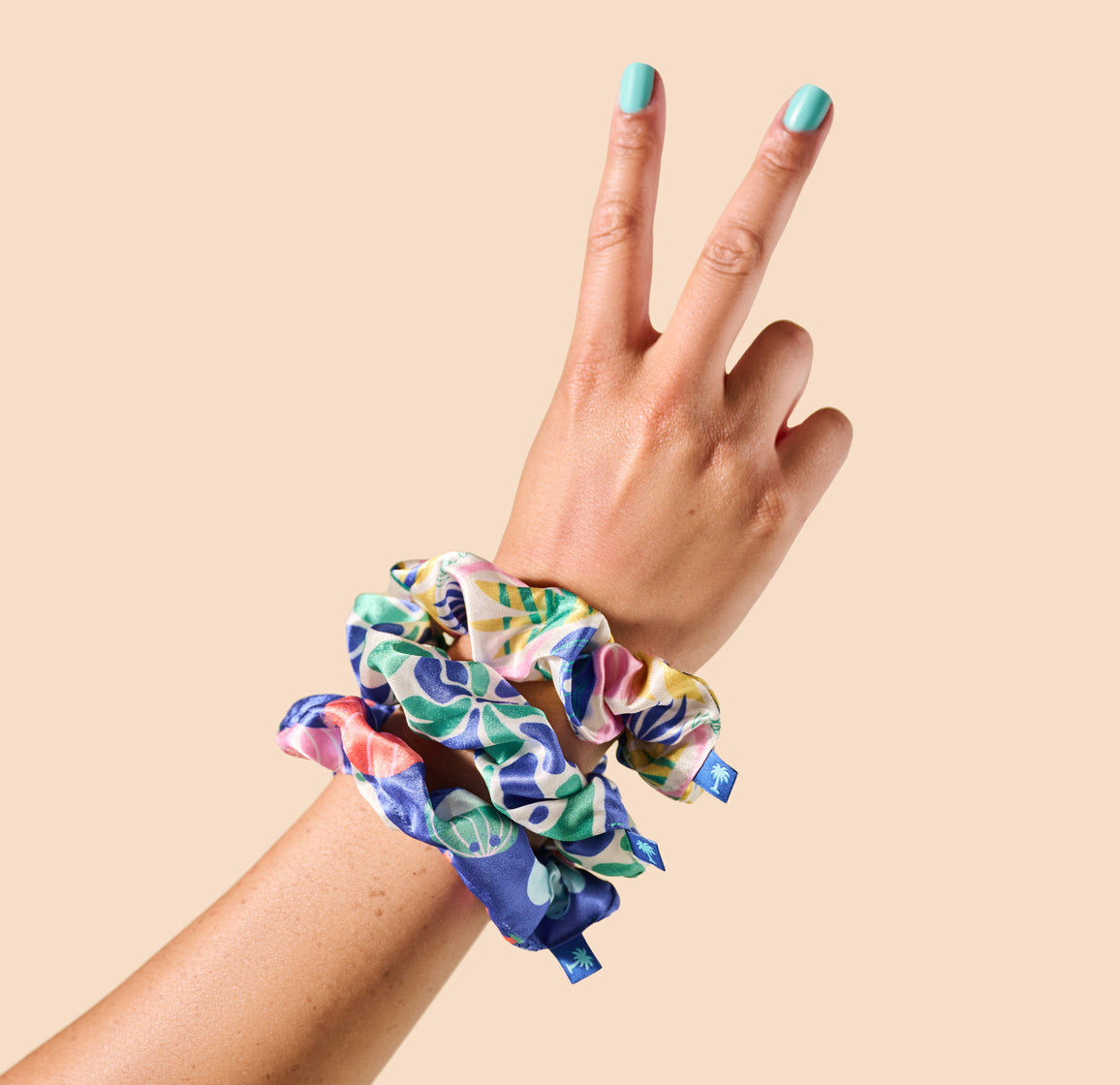 Vita Coco Merch scrunchies chouchou cheveux Style 1 lot 3